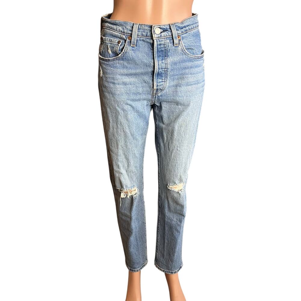 Levi’s Women’s 501 Button Fly Jeans 26x30 Red Tab Destroyed Knees High Rise